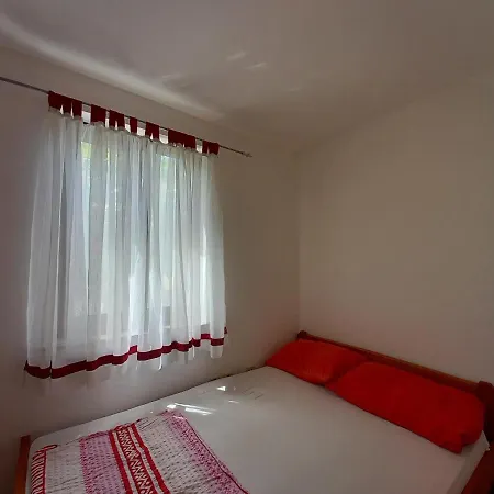 Tin Apartamento